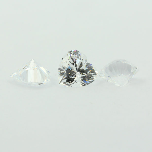 Loose Heart Shape White CZ Gemstone Cubic Zirconia April Birthstone Group