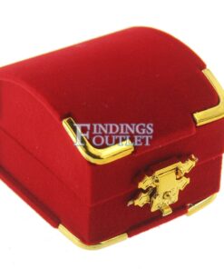 Red Velvet Treasure Chest Earring Box Display Jewelry Gift Box Closed