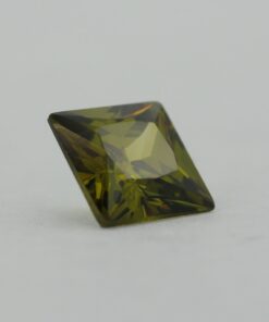 Loose Princess Cut Peridot CZ Gemstone Cubic Zirconia August Birthstone Side