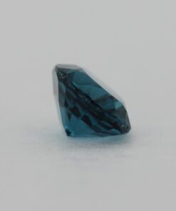 Loose Oval Cut Blue Zircon CZ Gemstone Cubic Zirconia December Birthstone Side