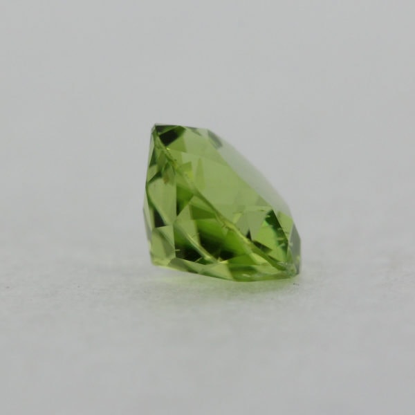 Loose Round Cut Genuine Natural Peridot Gemstone Semi Precious August Birthstone Back