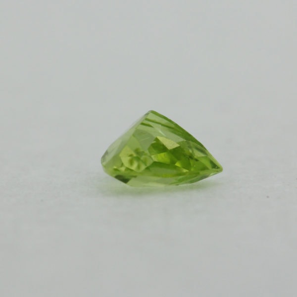 Loose Trillion Cut Genuine Natural Peridot Gemstone Semi Precious August Birthstone Down S